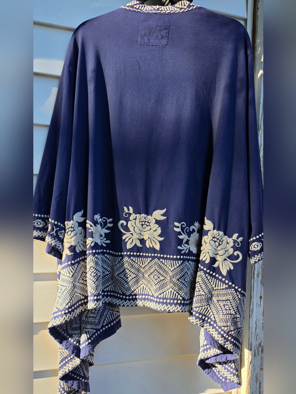 Johnny Was Embroidered Navy White Floral Open-Front Women Cardigan Top XXL 1X 2X - Picture 9 of 14